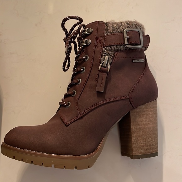 Chelsee combat Plum Boot with chunky heel - Picture 3 of 15